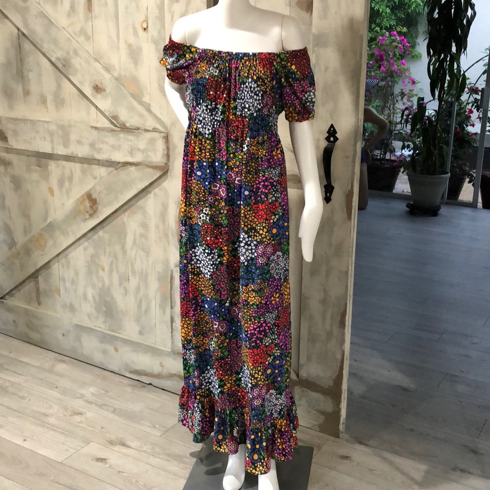 Vintage Vanity Fair  floral short sleeve gown